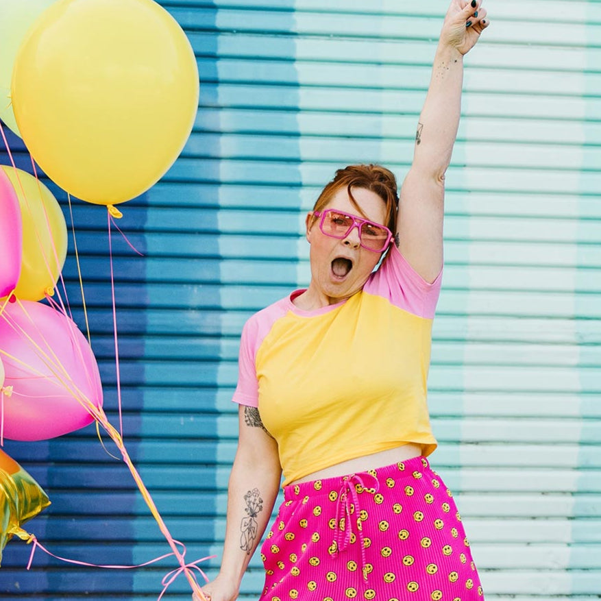 Peachy Fitted Crop Raglan Tee