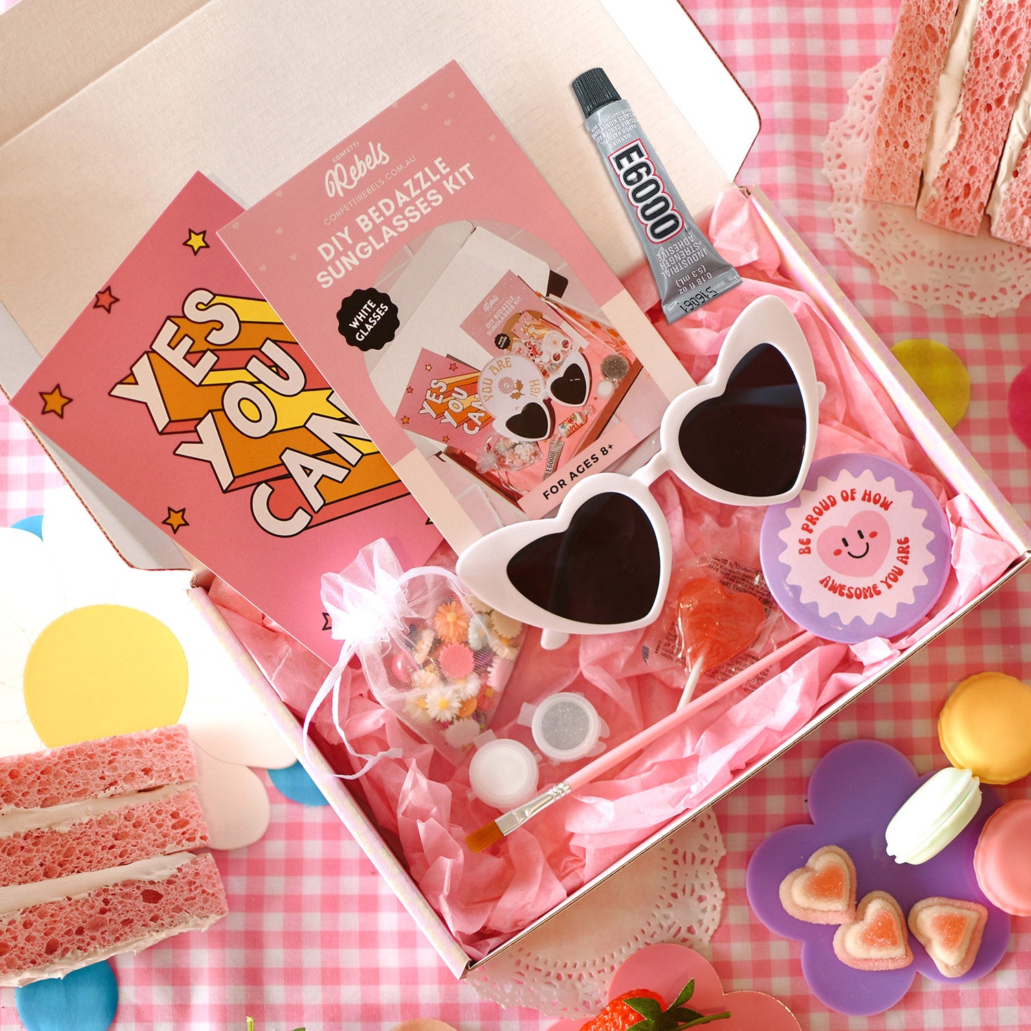 Adults DIY Craft Bedazzle Sunnies Kit